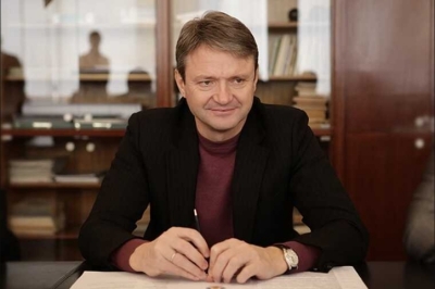 Как бывший министр Александр Ткачев использовал свое положение, рейдерские захваты и судебные разбирательства по наводке для создания своей империи