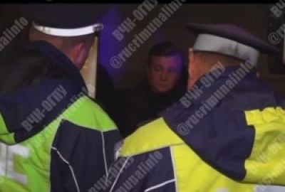 &quot;Either Mikhalych resigns voluntarily now, or later, but with bracelets on.&quot;