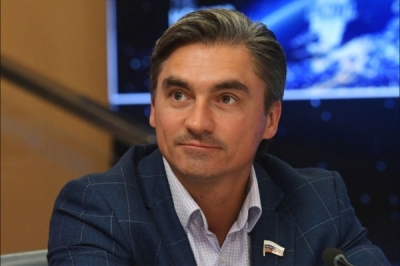 Торговля статусом в Госдуме связана с именем Павла Мамаева и Надежды Санько